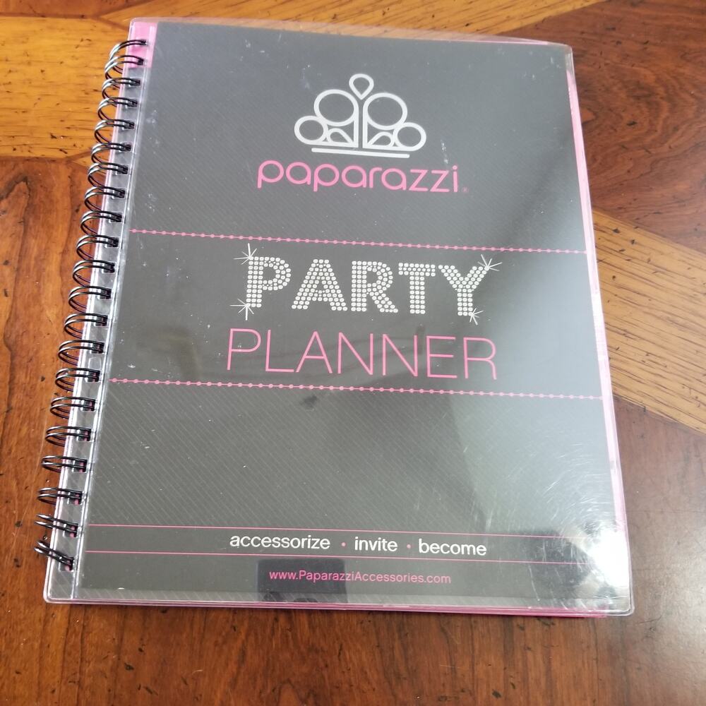 Paparazzi party planner ( NOT used or wrote in)